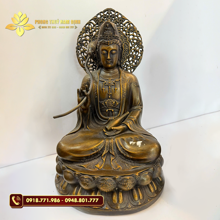 Bộ Tam Thế Phật bằng đồng được đúc thủ công tỉ mỉ