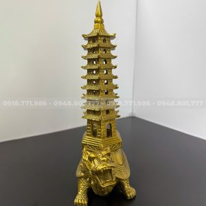 Chất liệu và thiết kế tinh xảo của long quy cõng tháp