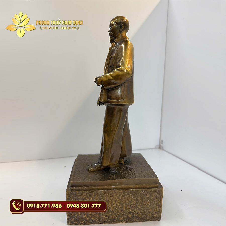 Tượng đồng Bác Hồ về quê màu giả cổ - Ảnh 5