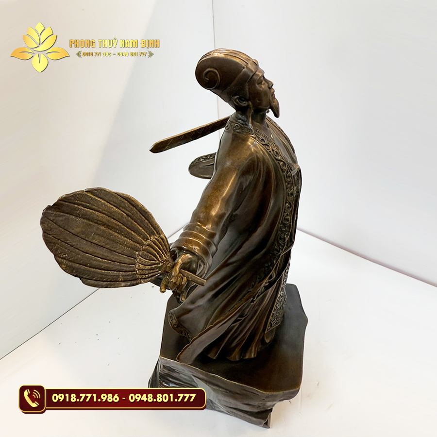 Tượng đồng Khổng Minh hứng gió - Ảnh 4