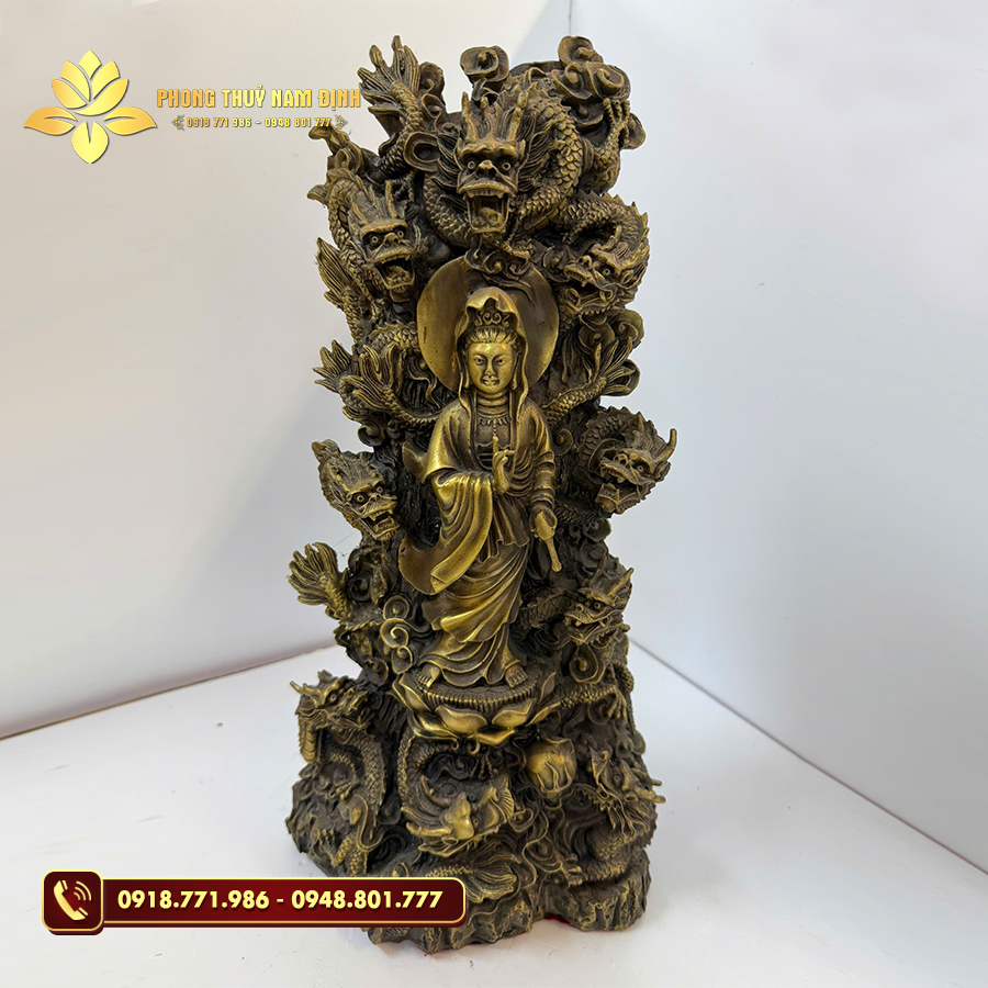 Tượng đồng Quan Âm Cửu Long