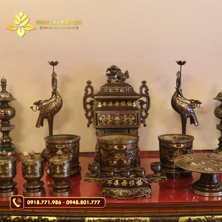 Các loại bộ đỉnh đồng thờ cúng gia tiên phổ biến hiện nay