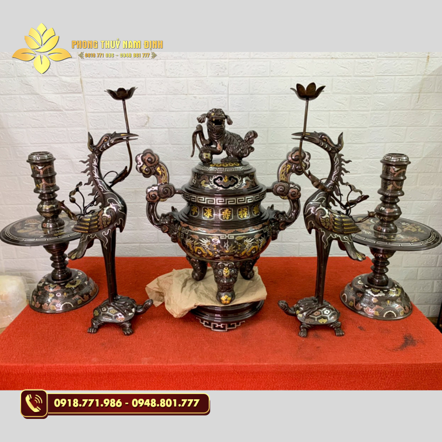 Bộ đồ đồng thờ cúng