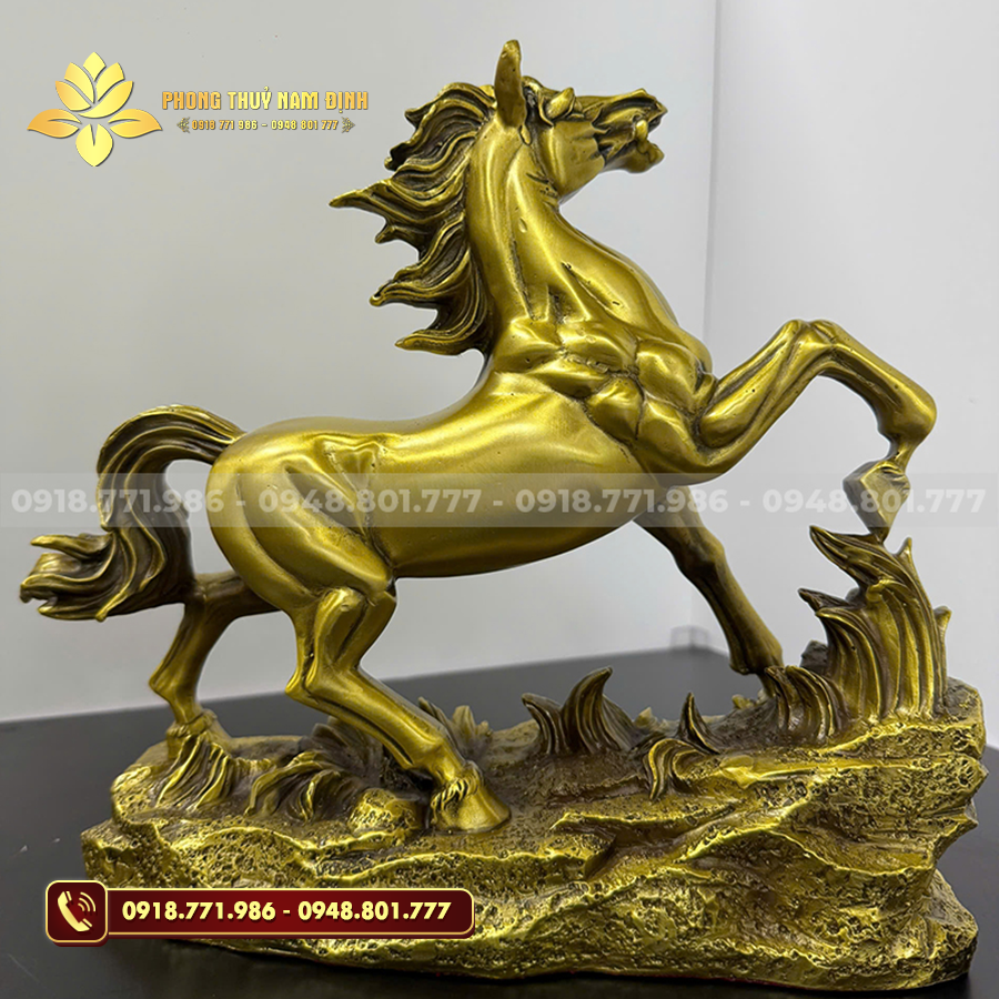 Ngựa phong thủy bằng đồng